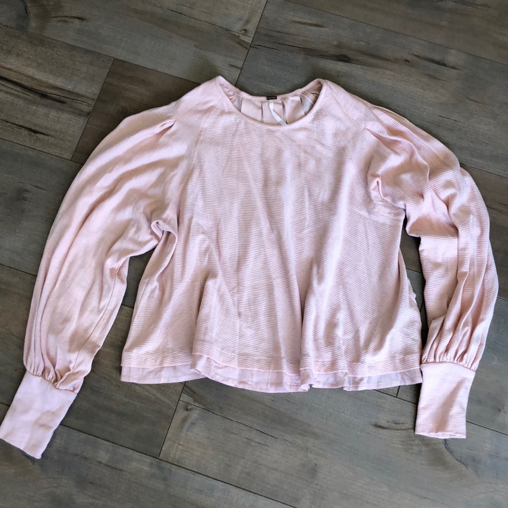 Free People- xs long sleeve top